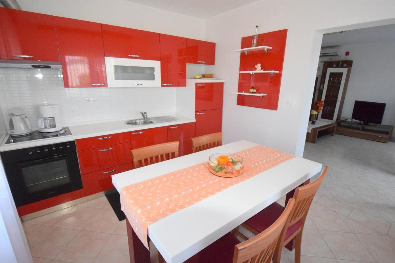 Apartments Gabrijel Malinska Bagian luar foto